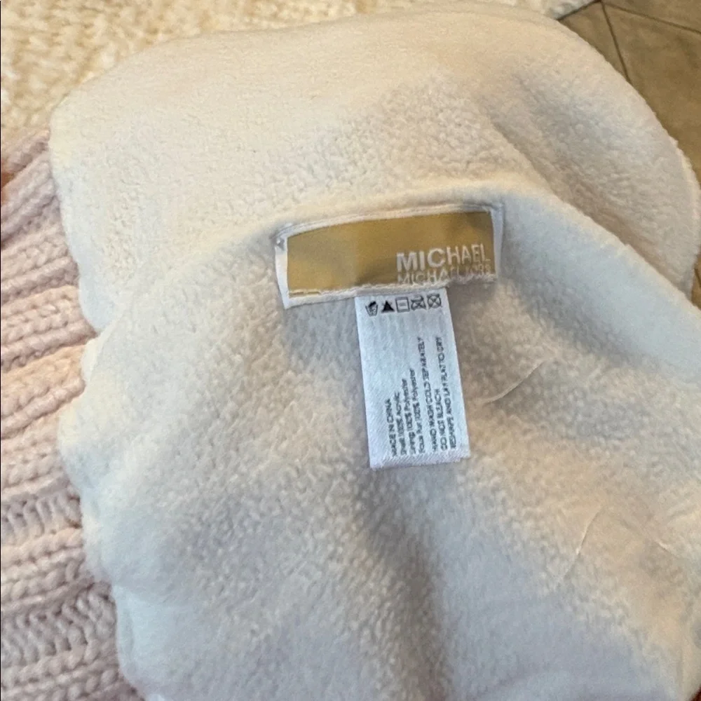 Michael Kors chic cable
